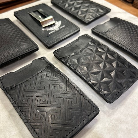 Vertical Cardholder With Money Clip